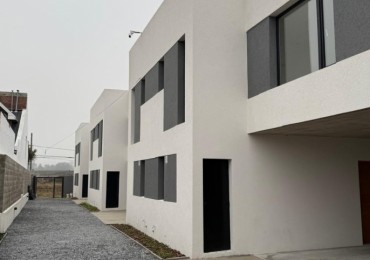 Departamento estilo duplex de 3 dormitorios